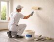 découvrez des techniques simples et efficaces pour appliquer un crépi intérieur au rouleau, et transformez facilement vos murs avec un rendu professionnel.